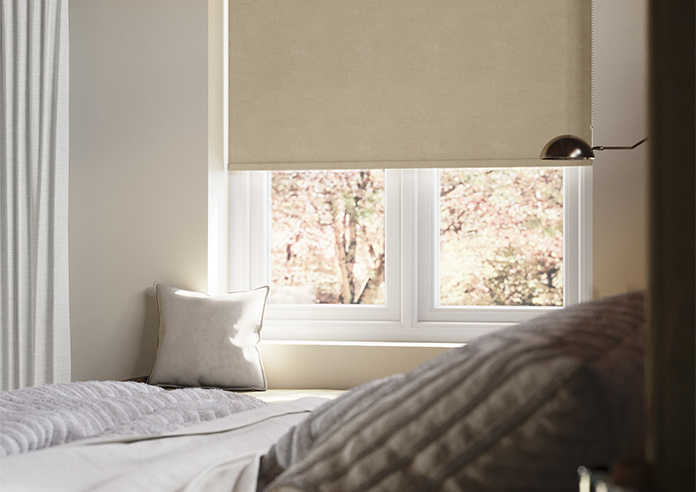 Flori Faux Suede (Blackout), Vanilla Latte - Roller Blind - Image 5
